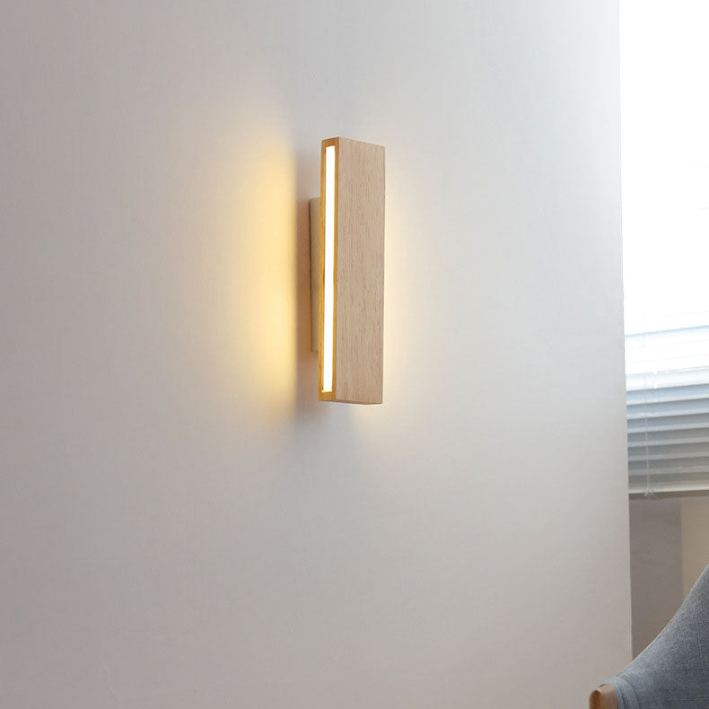 GlowRay | Wall Lamp – Minimalist Directional Lighting Solution