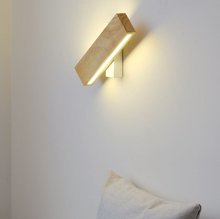 GlowRay | Wall Lamp – Minimalist Directional Lighting Solution