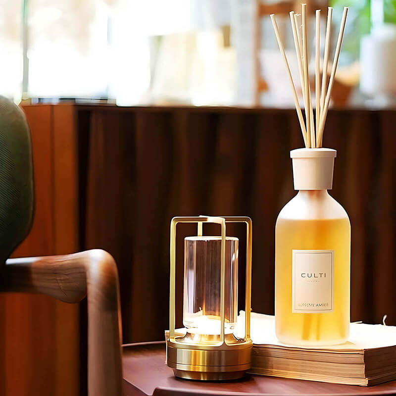 CrystalAura | Wireless Table Lamp – Warm Ambient Designer Glow