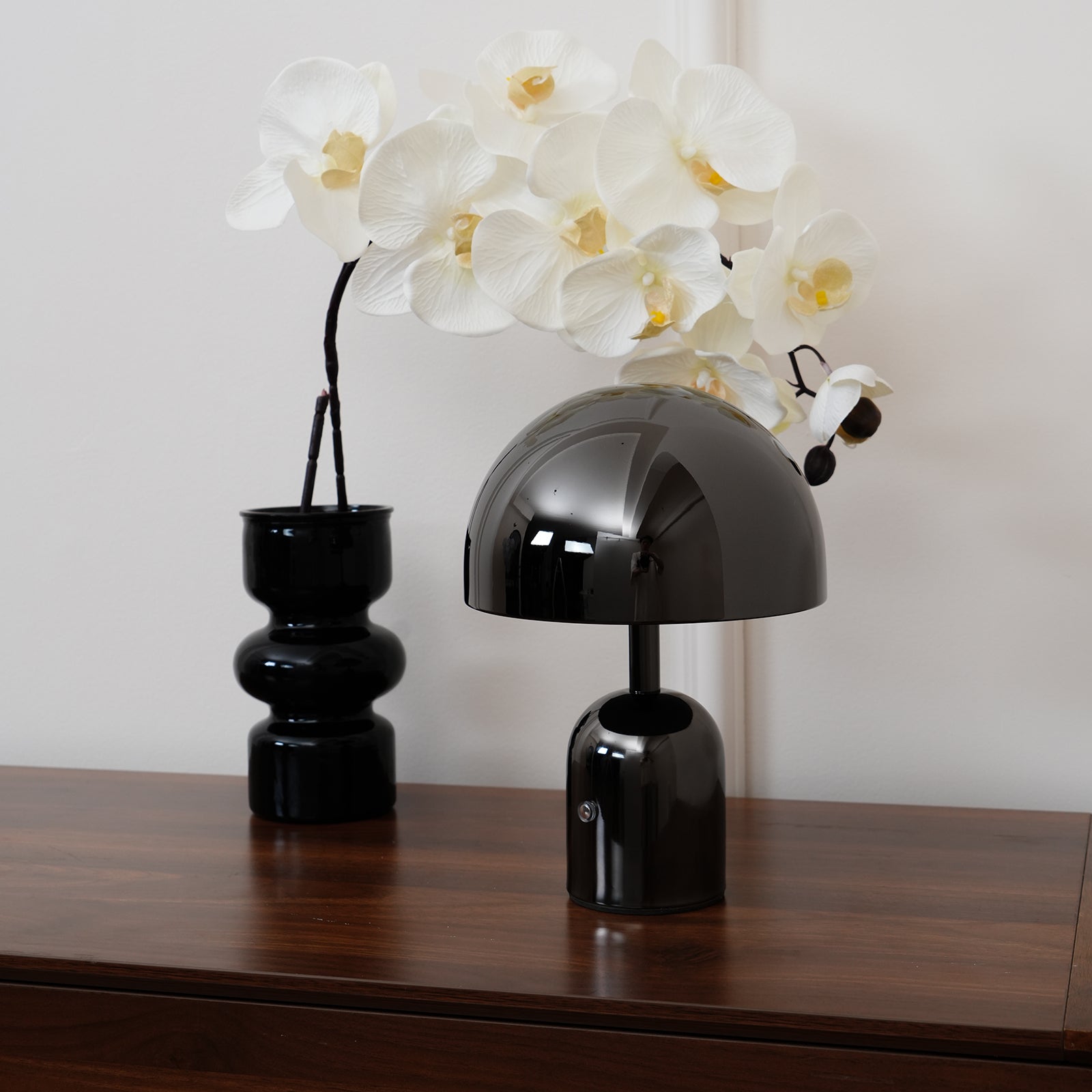 Brulee - Modern Portable Table Lamp with Integrated LED & USB Port, Gold