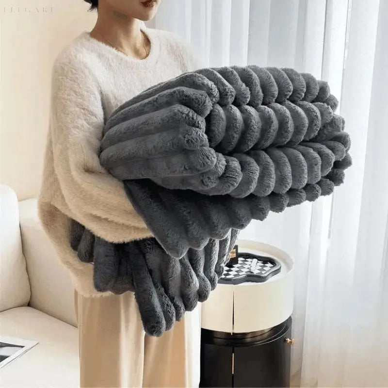 CloudHaven | Thick Blanket – Luxurious Softness & Lasting Comfort