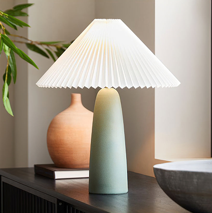 Elegant Ceramic Table Lamp - Stylish Pleated Shade for Bedside & Desk