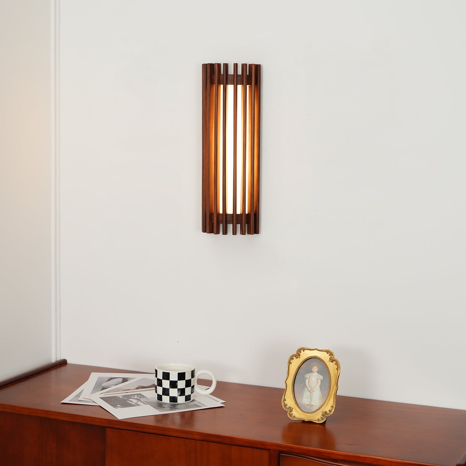 Elegant Walnut Wall Sconce - Integrated LED Wall Lamp for Cozy Ambiance