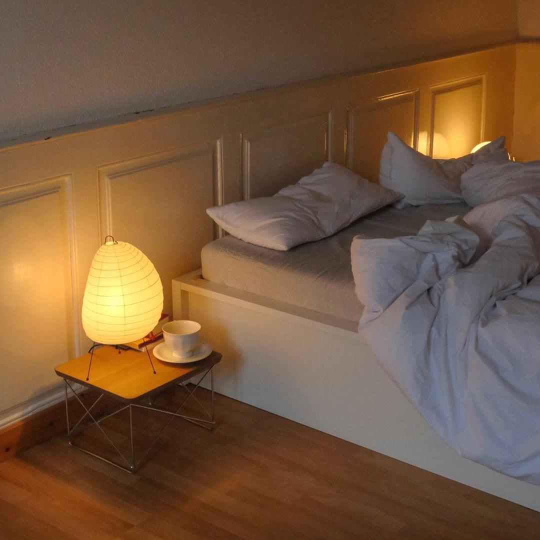 Elegant Washi Table Lamp - Unique Steel Wire Base for Ambient Bedroom & Desk Lighting