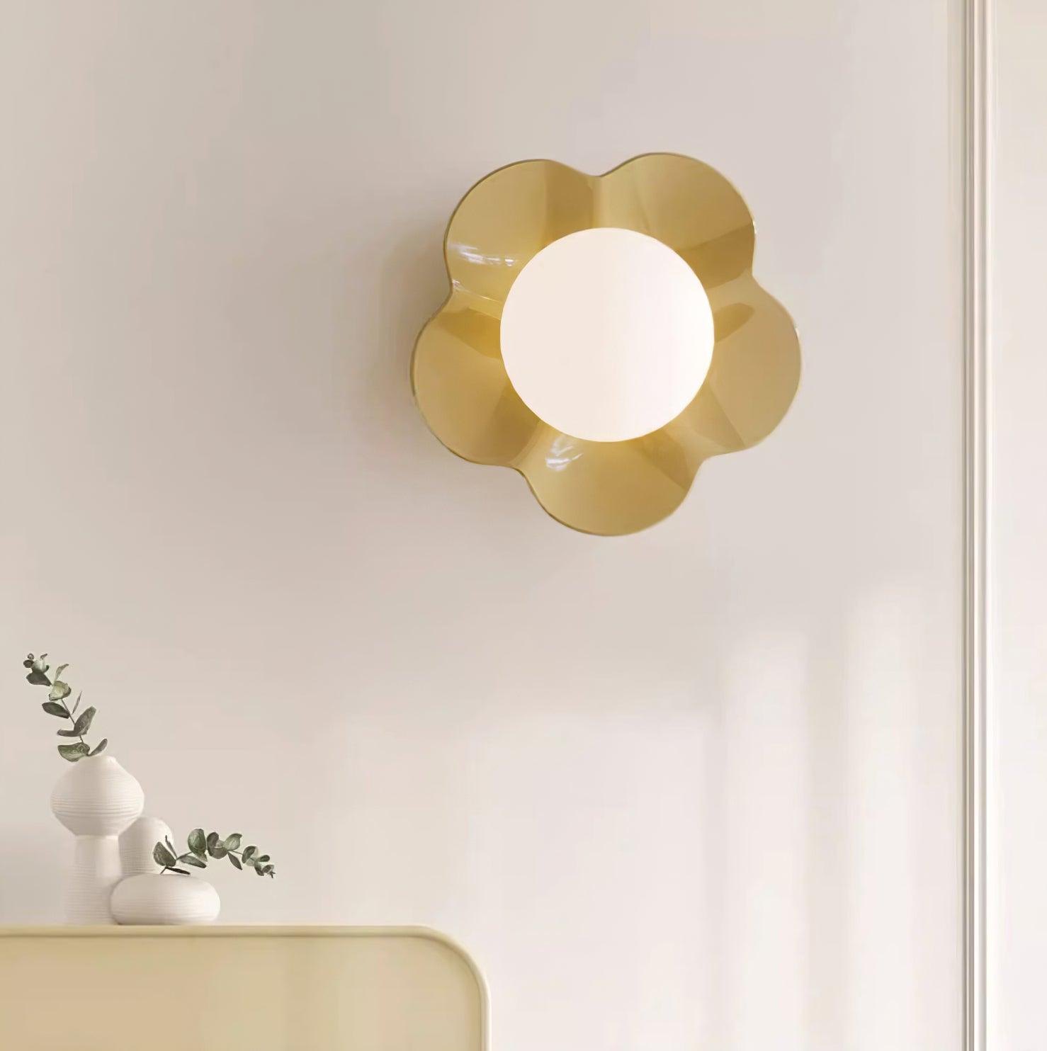 Floral Design Wall Lamp - Unique Resin & Glass Wall Sconce Lighting for Indoor Use