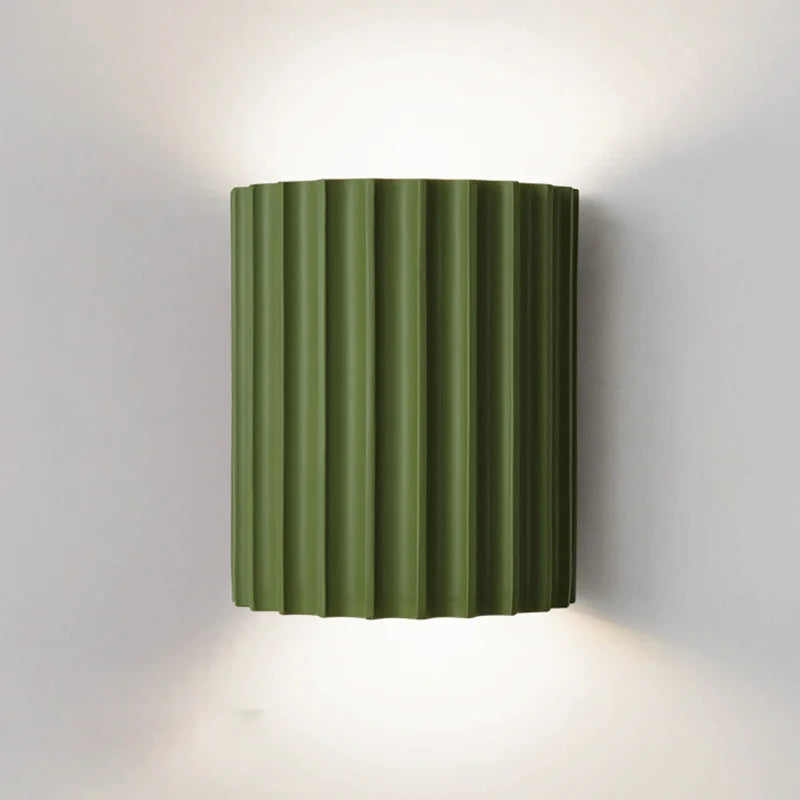 LumaEdge | Modern LED Wall Lamp – Artistic Design & Soft Warm Light