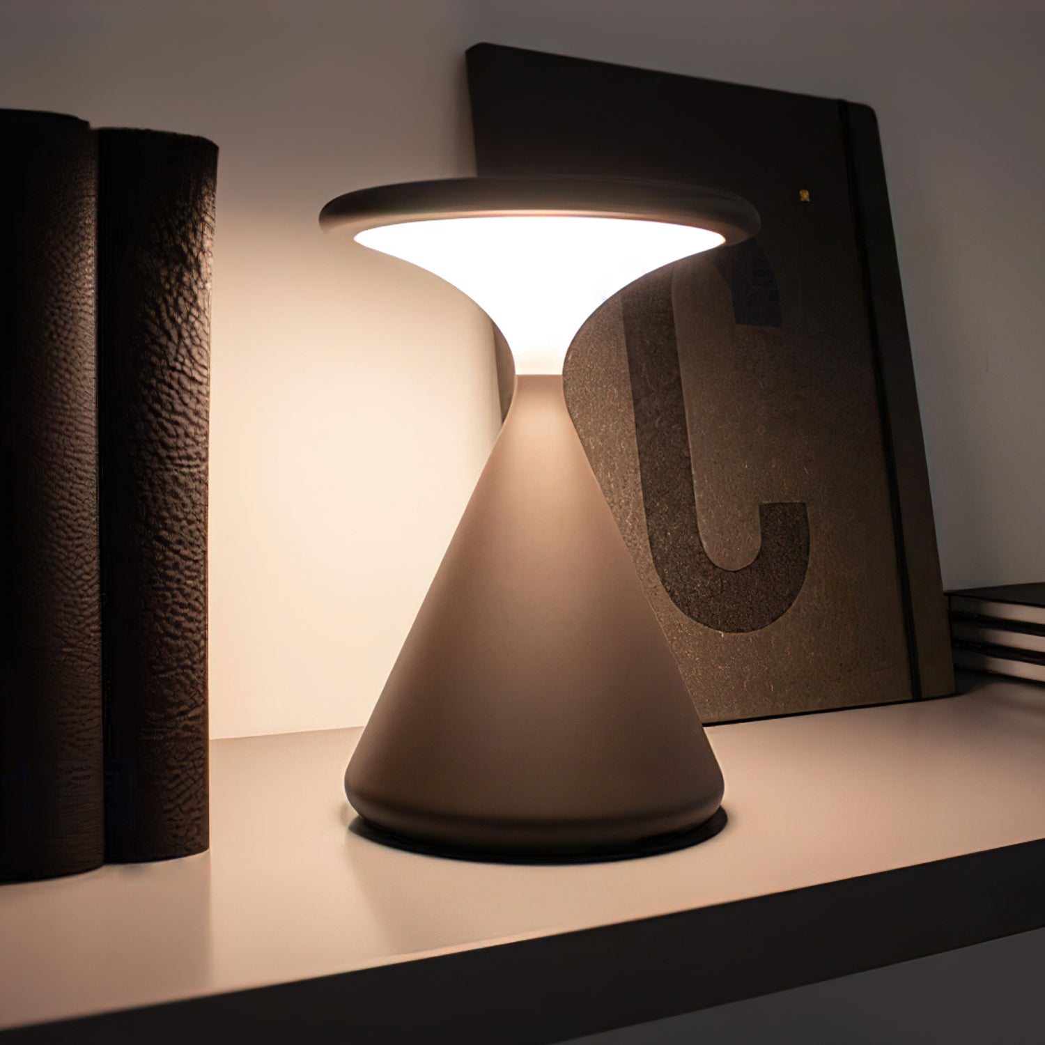 Salt & Pepper - Wireless Table Lamp with Built-in Battery & Adjustable Lighting