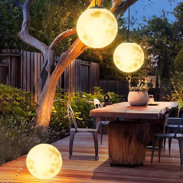 CelestiLite | Garden Lamp – Dreamy Warm Lunar Illumination