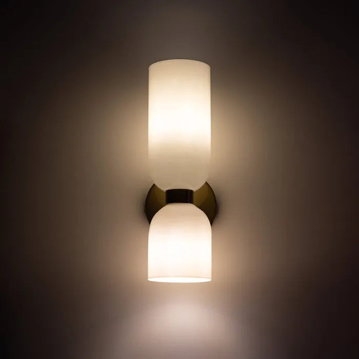 GlowVista | Wall Light – Modern Illumination for Elegant Spaces