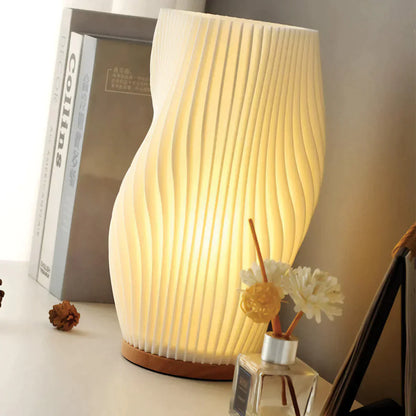 GlowCurve | Dimmable Table Lamp – USB-Powered Wave Design for Modern Spaces