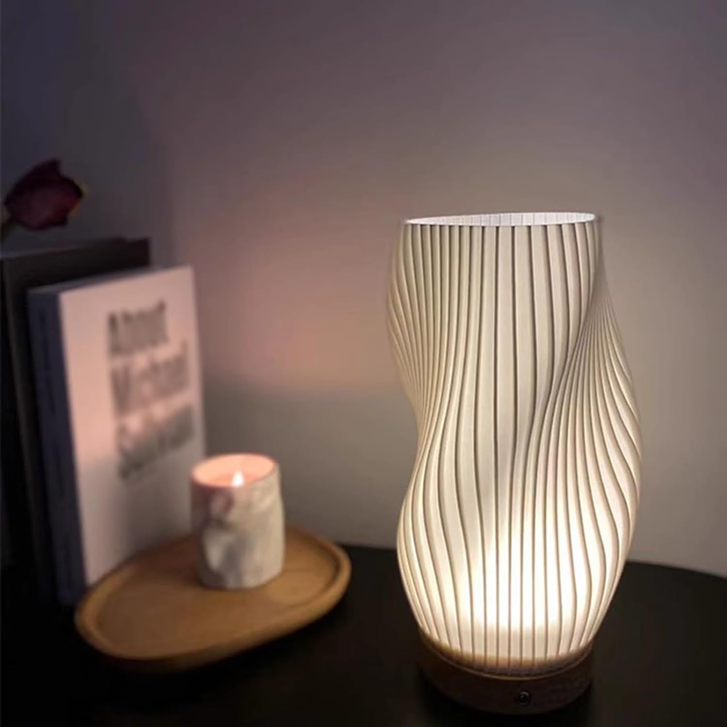 GlowCurve | Dimmable Table Lamp – USB-Powered Wave Design for Modern Spaces