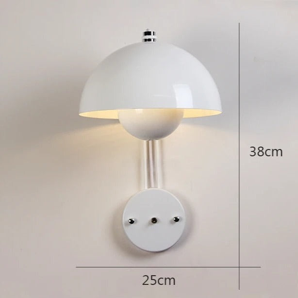 BloomAura | LED Wall Lamp – Flower-Bud Design for Warm Atmosphere