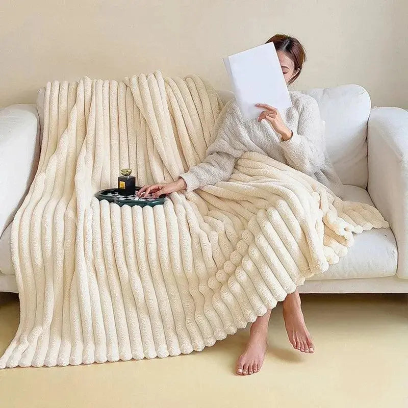 CloudHaven | Thick Blanket – Luxurious Softness & Lasting Comfort