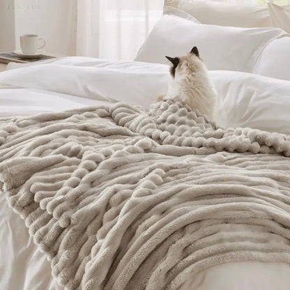CloudHaven | Thick Blanket – Luxurious Softness & Lasting Comfort