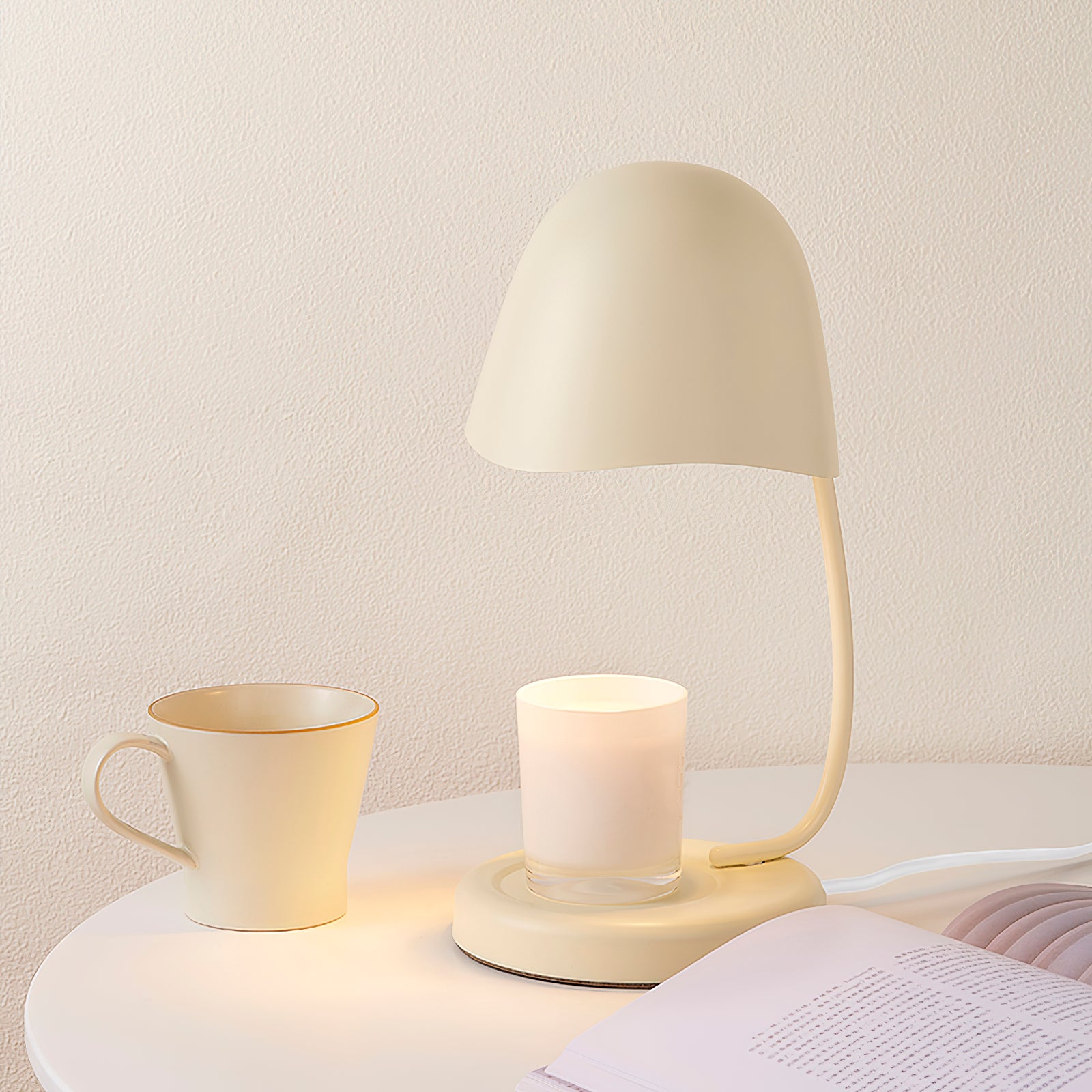 Elegant Eggshell Candle Warmer Lamp with Adjustable Neck for Scented Wax