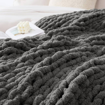 CasaLoom | Thick Blanket – Luxurious Softness & Lasting Comfort