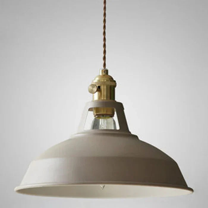 IronCrest | Industrial Pendant Light – Vintage Appeal for Stylish Interiors
