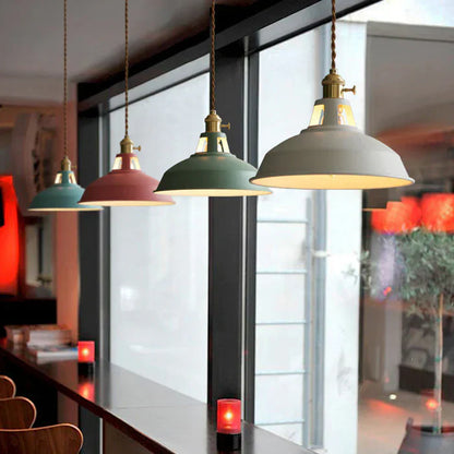IronCrest | Industrial Pendant Light – Vintage Appeal for Stylish Interiors