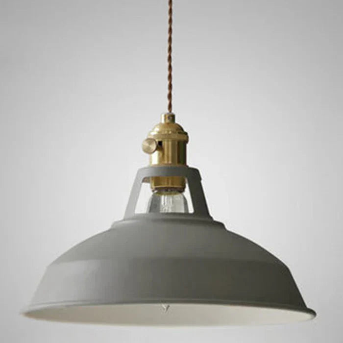 IronCrest | Industrial Pendant Light – Vintage Appeal for Stylish Interiors