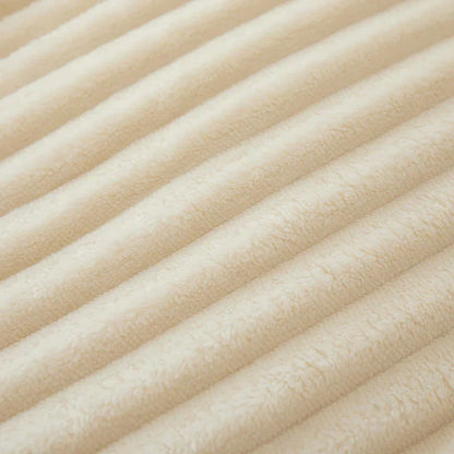 CozyWeave | Fleece Blanket – Snug Comfort for Winter Nights